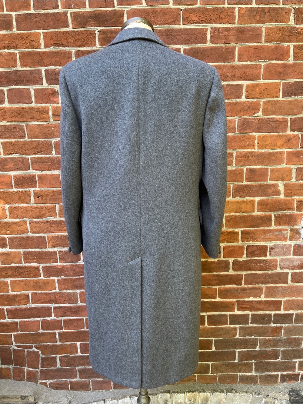 Classic Vintage Gray Wool Formal Overcoat Cashmere - Picture 8 of 11